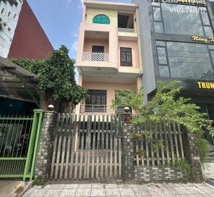 Quyền sử dụng đất và tài sản gắn liền với đất tại thửa đất số 50, tờ bản đồ số 40, tọa lạc tại địa chỉ: số 79 đường Nguyễn Văn Trỗi, phường Bàn Thạch, thành phố Đà Nẵng (lần 1)